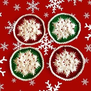 crochet christmas red and green snowflake coasters HANDMADE